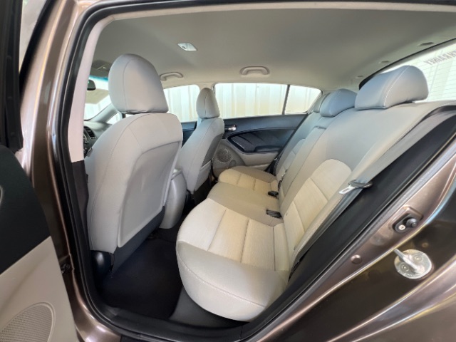 kia forte5 2014 KNAFX5A82E5237622 image kia forte5 2014 KNAFX5A82E5237622 image