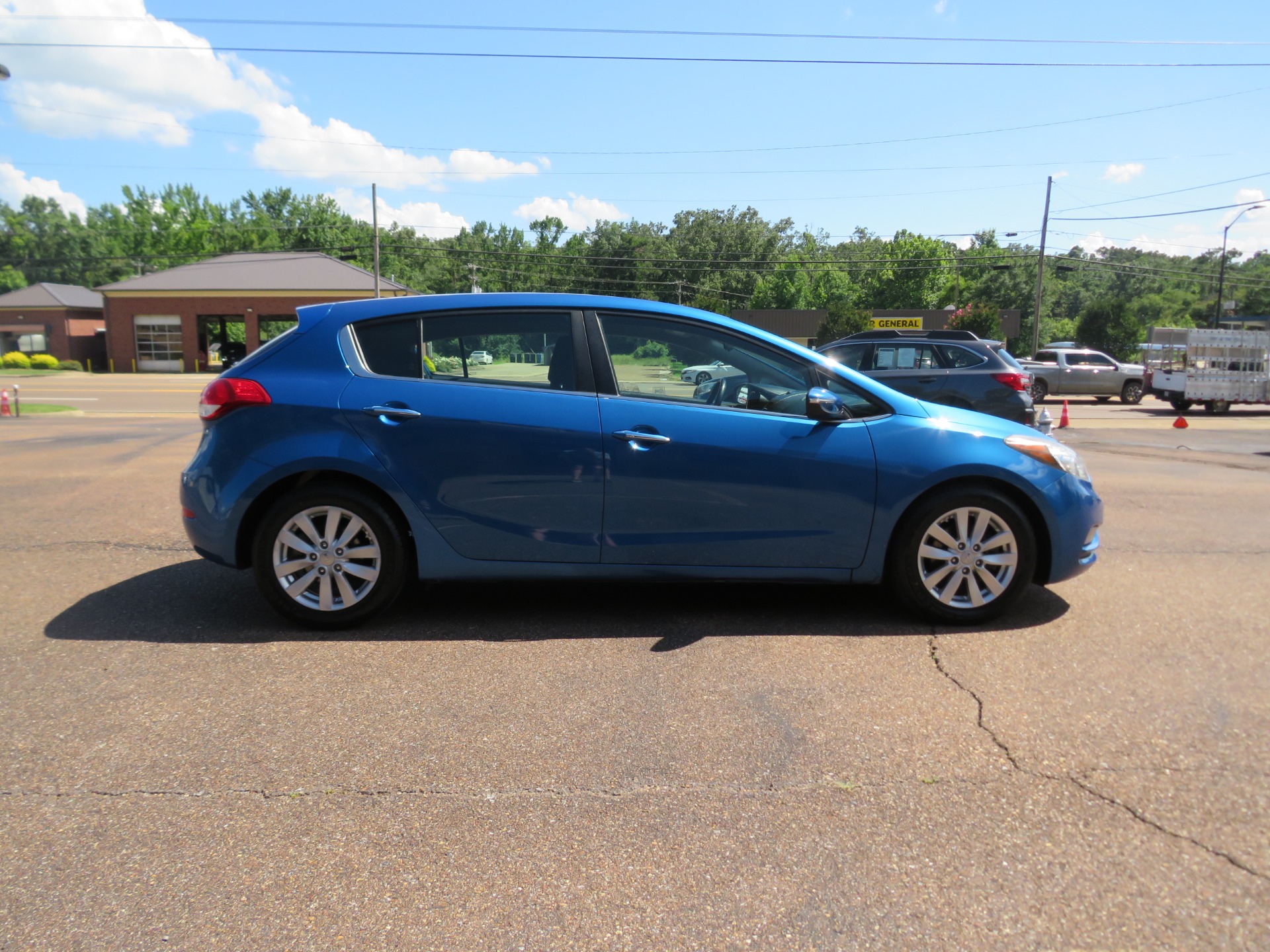 kia forte5 2015 KNAFX5A8XF5336772 image kia forte5 2015 KNAFX5A8XF5336772 image