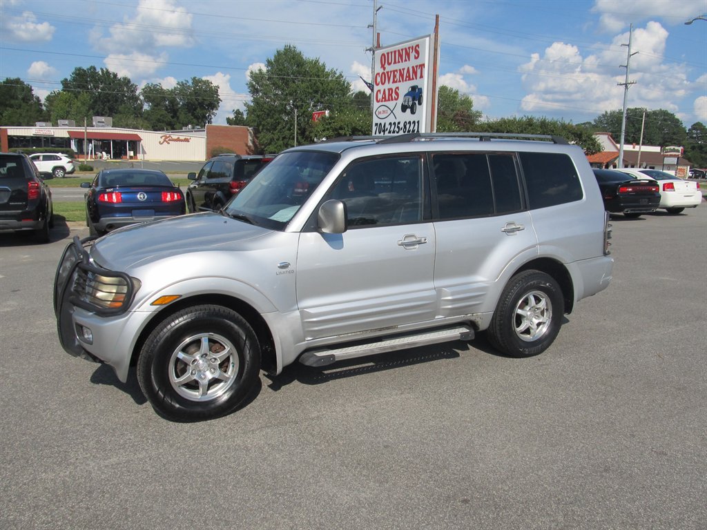 mitsubishi montero 2002 JA4MW51R62J015815 image mitsubishi montero 2002 JA4MW51R62J015815 image