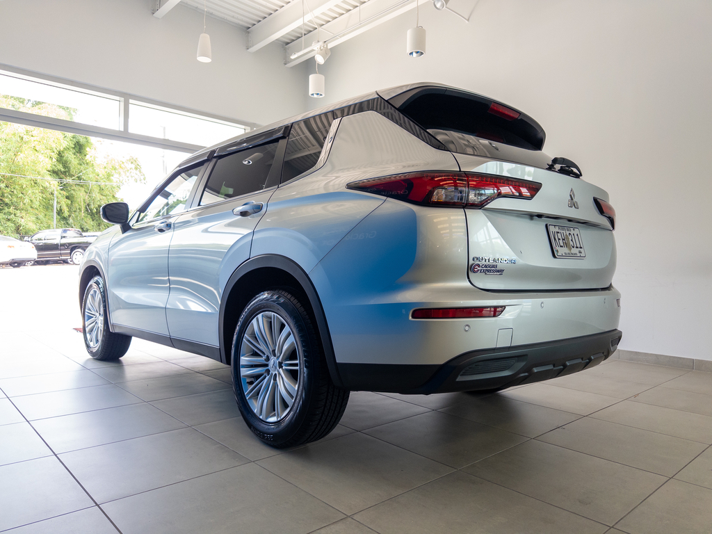 mitsubishi outlander 2023 JA4J3TA8XPZ059946 image mitsubishi outlander 2023 JA4J3TA8XPZ059946 image