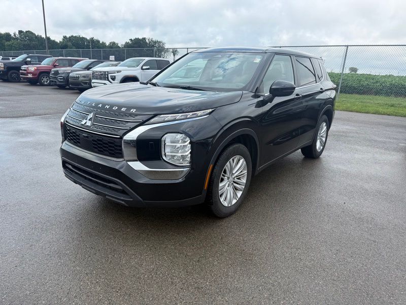 mitsubishi outlander 2023 JA4J4TA89PZ015482 image mitsubishi outlander 2023 JA4J4TA89PZ015482 image