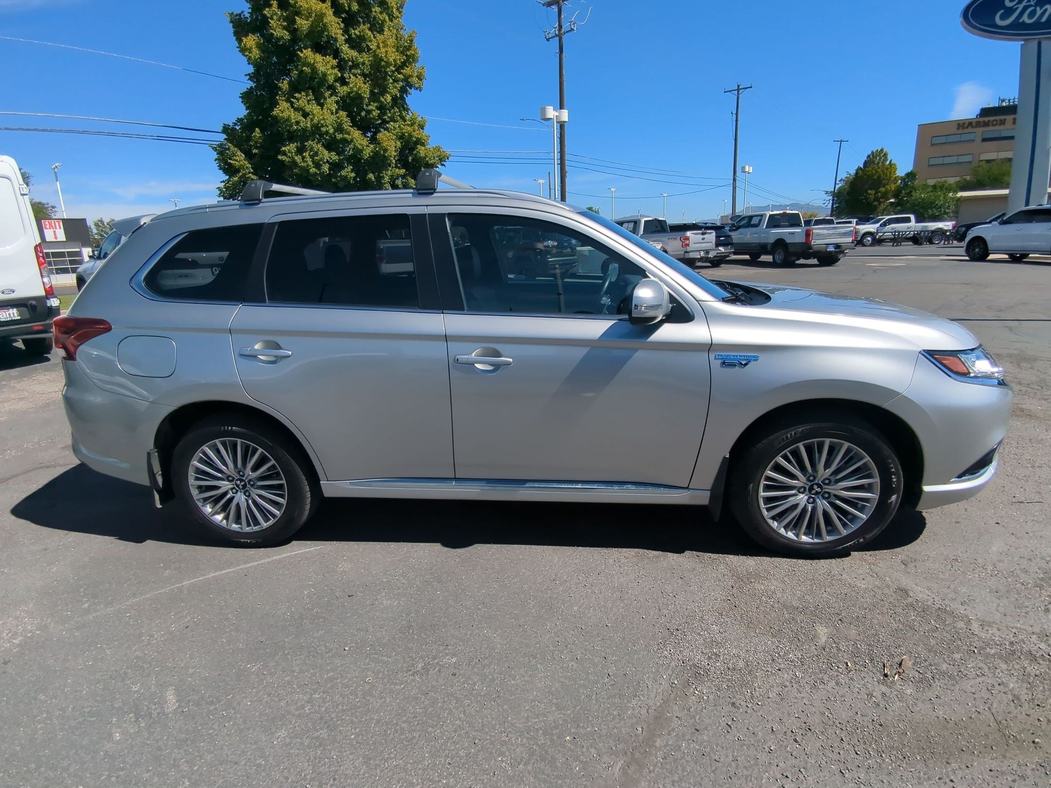 mitsubishi outlander 2019 JA4J24A5XKZ048467 image mitsubishi outlander 2019 JA4J24A5XKZ048467 image