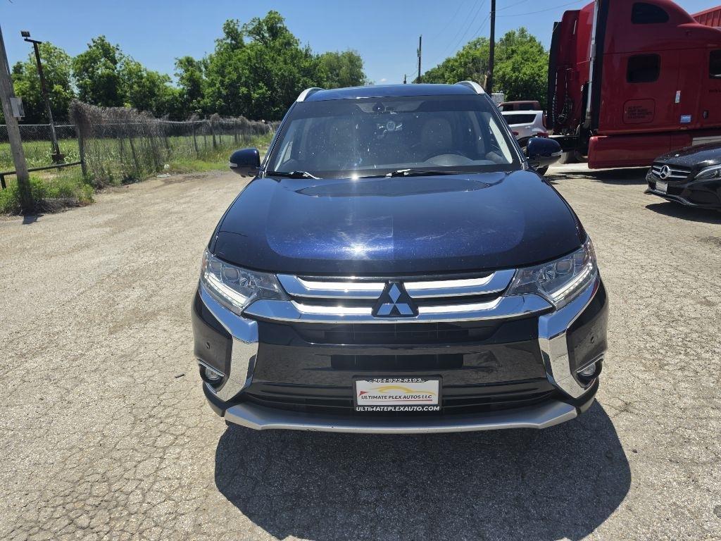 mitsubishi outlander 2018 JA4AD3A30JJ005479 image