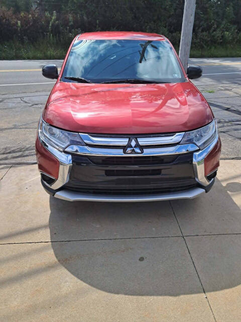 mitsubishi outlander 2018 JA4AZ2A35JZ013851 image mitsubishi outlander 2018 JA4AZ2A35JZ013851 image