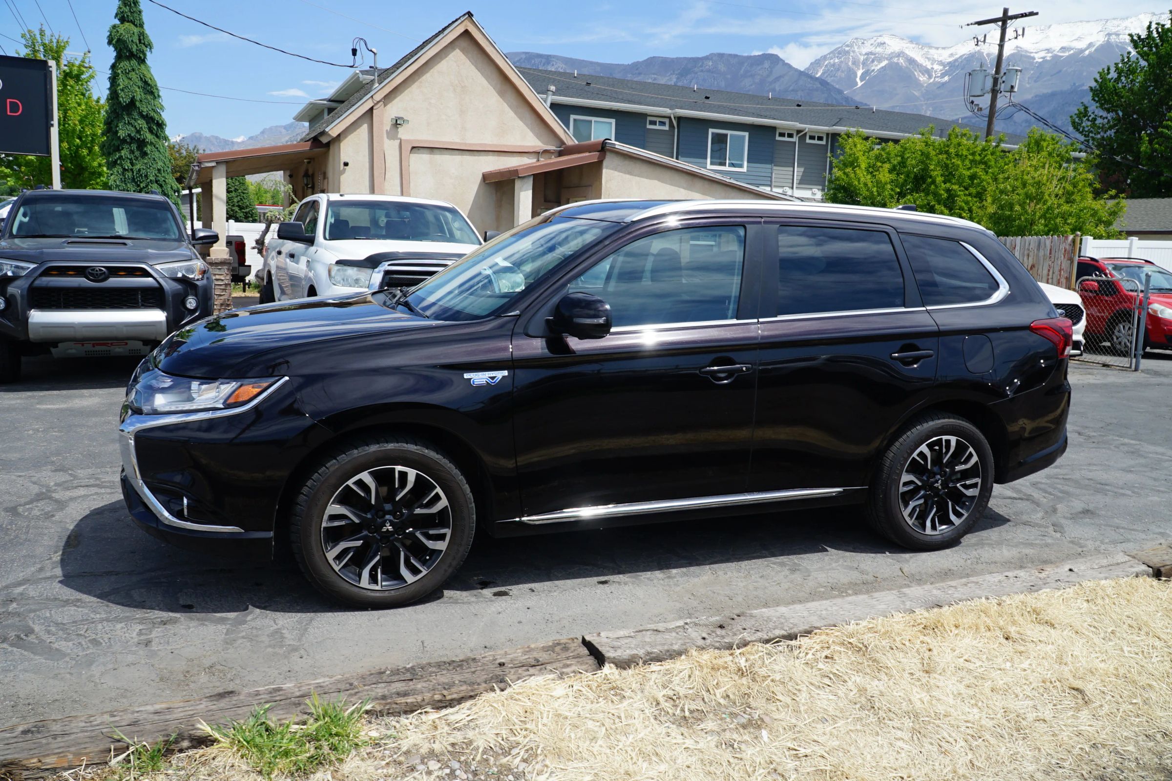 mitsubishi outlander 2018 JA4J24A59JZ055957 image mitsubishi outlander 2018 JA4J24A59JZ055957 image