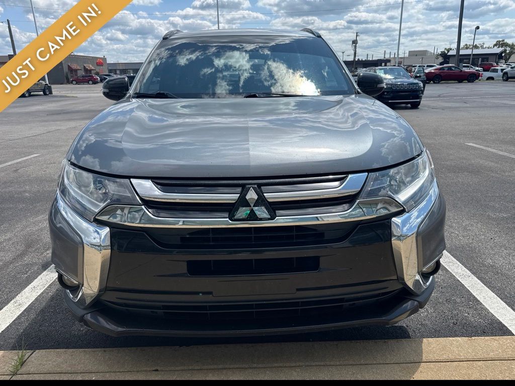 mitsubishi outlander 2018 JA4AZ3A37JZ025506 image mitsubishi outlander 2018 JA4AZ3A37JZ025506 image