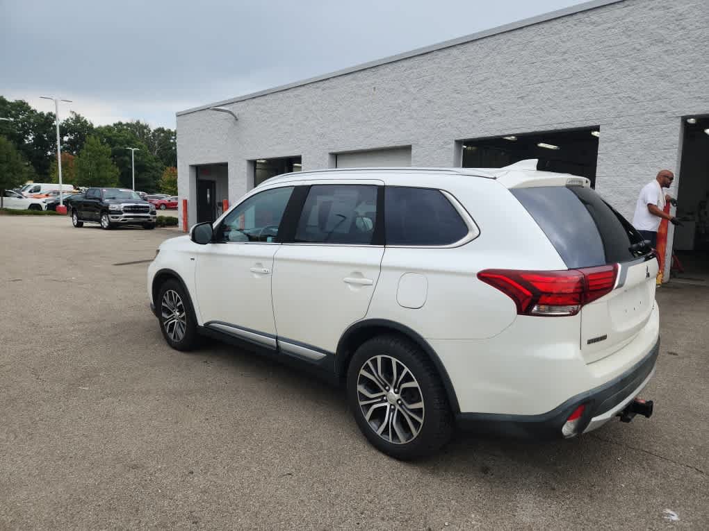mitsubishi outlander 2018 JA4JZ4AX9JZ034751 image mitsubishi outlander 2018 JA4JZ4AX9JZ034751 image