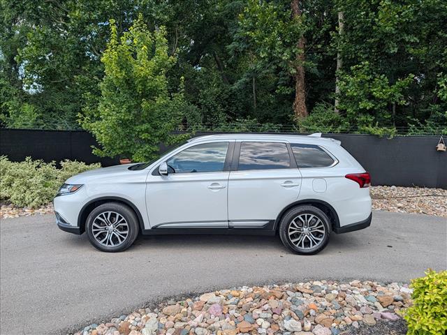 mitsubishi outlander 2017 JA4AD3A33HZ009036 image mitsubishi outlander 2017 JA4AD3A33HZ009036 image
