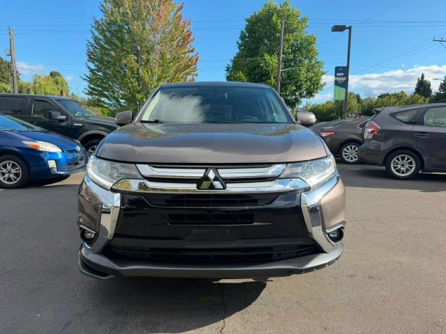 mitsubishi outlander 2017 JA4AD3A36HZ042189 image mitsubishi outlander 2017 JA4AD3A36HZ042189 image
