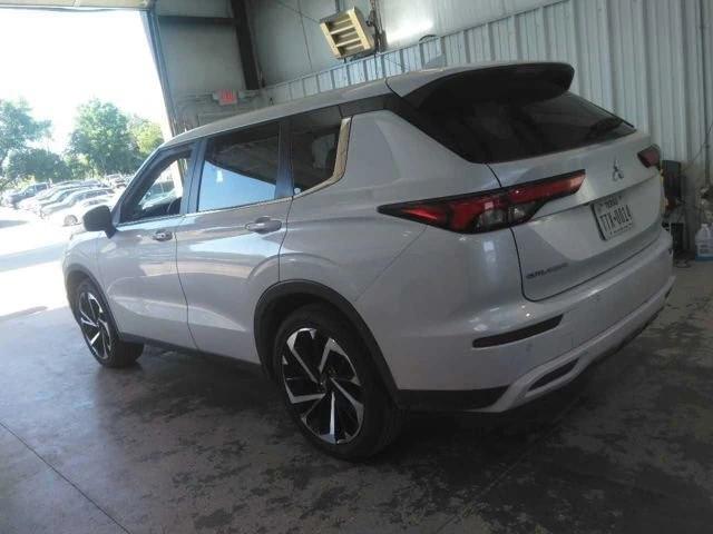 mitsubishi outlander 2024 JA4J3VA80RZ037744 image mitsubishi outlander 2024 JA4J3VA80RZ037744 image