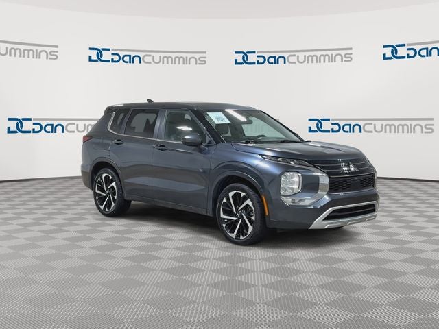 mitsubishi outlander 2024 JA4J3VA81RZ071479 image mitsubishi outlander 2024 JA4J3VA81RZ071479 image