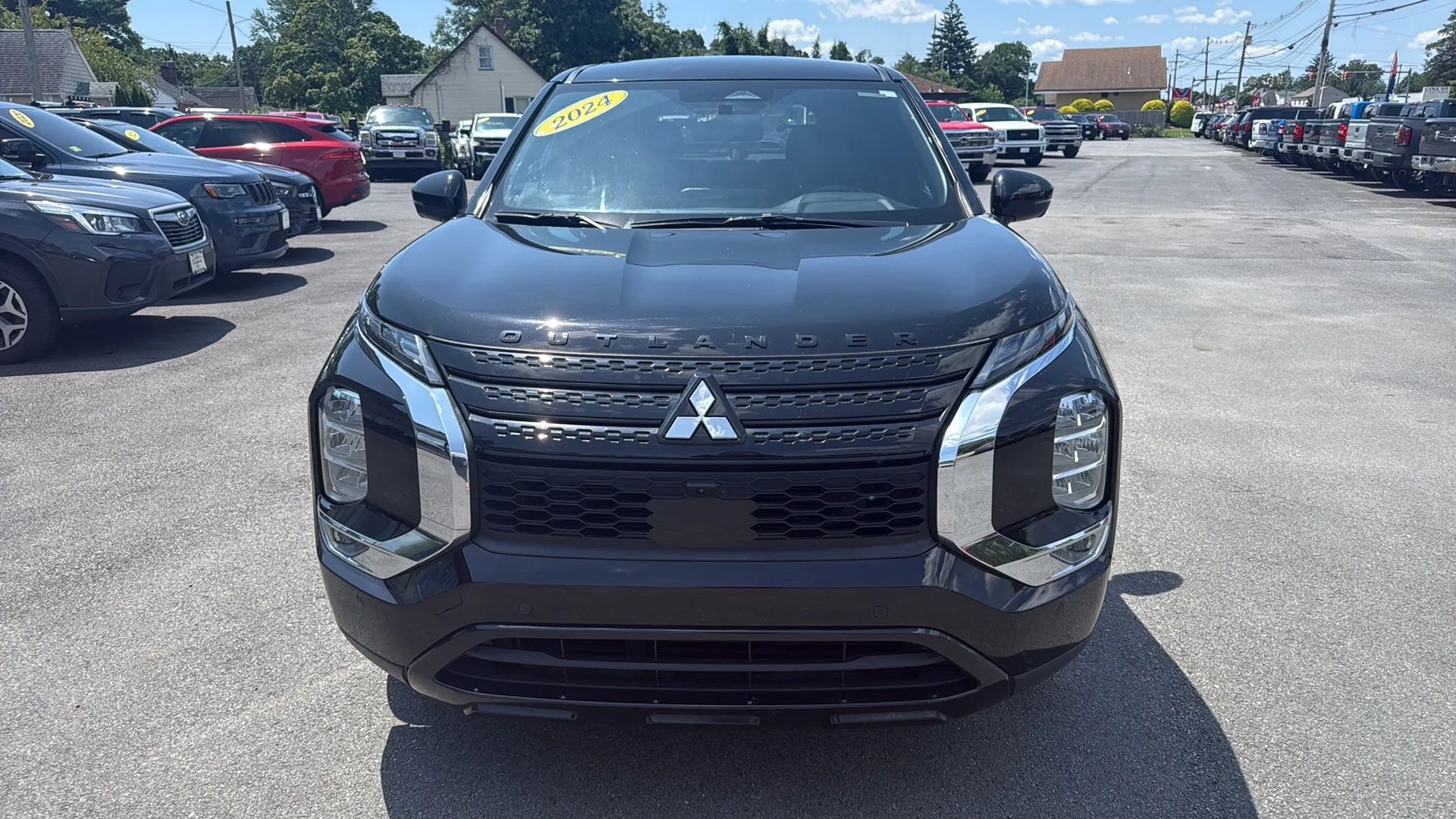 mitsubishi outlander 2024 JA4J3VA84RZ015620 image mitsubishi outlander 2024 JA4J3VA84RZ015620 image