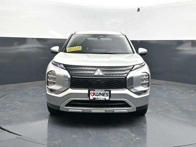 mitsubishi outlander 2024 JA4J3VA83RZ061892 image mitsubishi outlander 2024 JA4J3VA83RZ061892 image