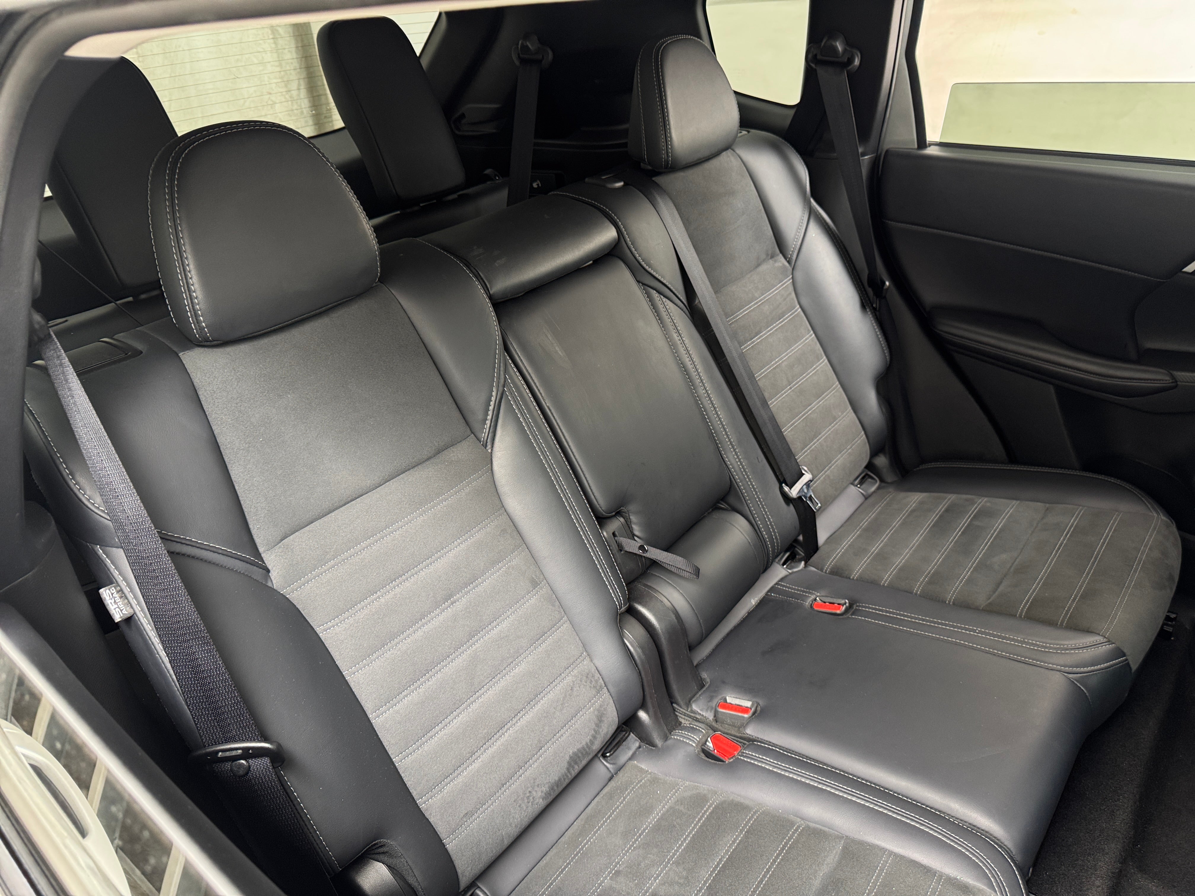 mitsubishi outlander 2024 JA4J4VA88RZ059763 image mitsubishi outlander 2024 JA4J4VA88RZ059763 image