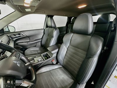 mitsubishi outlander 2024 JA4J4VA88RZ051274 image mitsubishi outlander 2024 JA4J4VA88RZ051274 image
