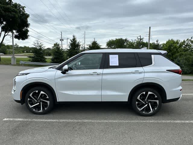 mitsubishi outlander 2024 JA4J4VA86RZ077002 image mitsubishi outlander 2024 JA4J4VA86RZ077002 image