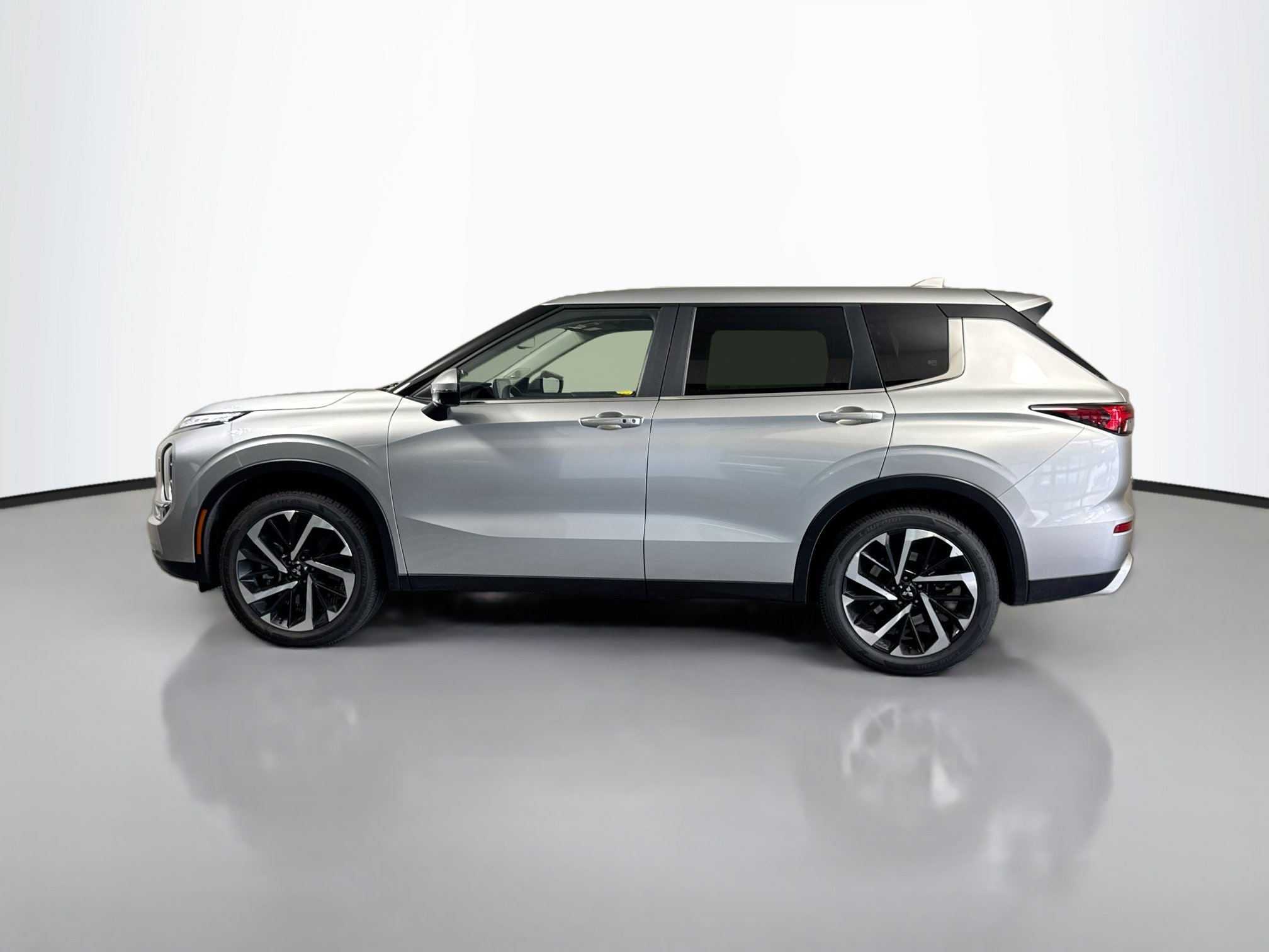 mitsubishi outlander 2024 JA4J4VA83RZ077250 image mitsubishi outlander 2024 JA4J4VA83RZ077250 image