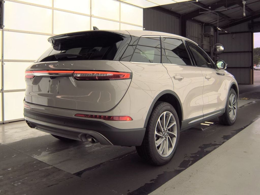 mitsubishi outlander 2024 JA4J3VA89RZ076610 image mitsubishi outlander 2024 JA4J3VA89RZ076610 image