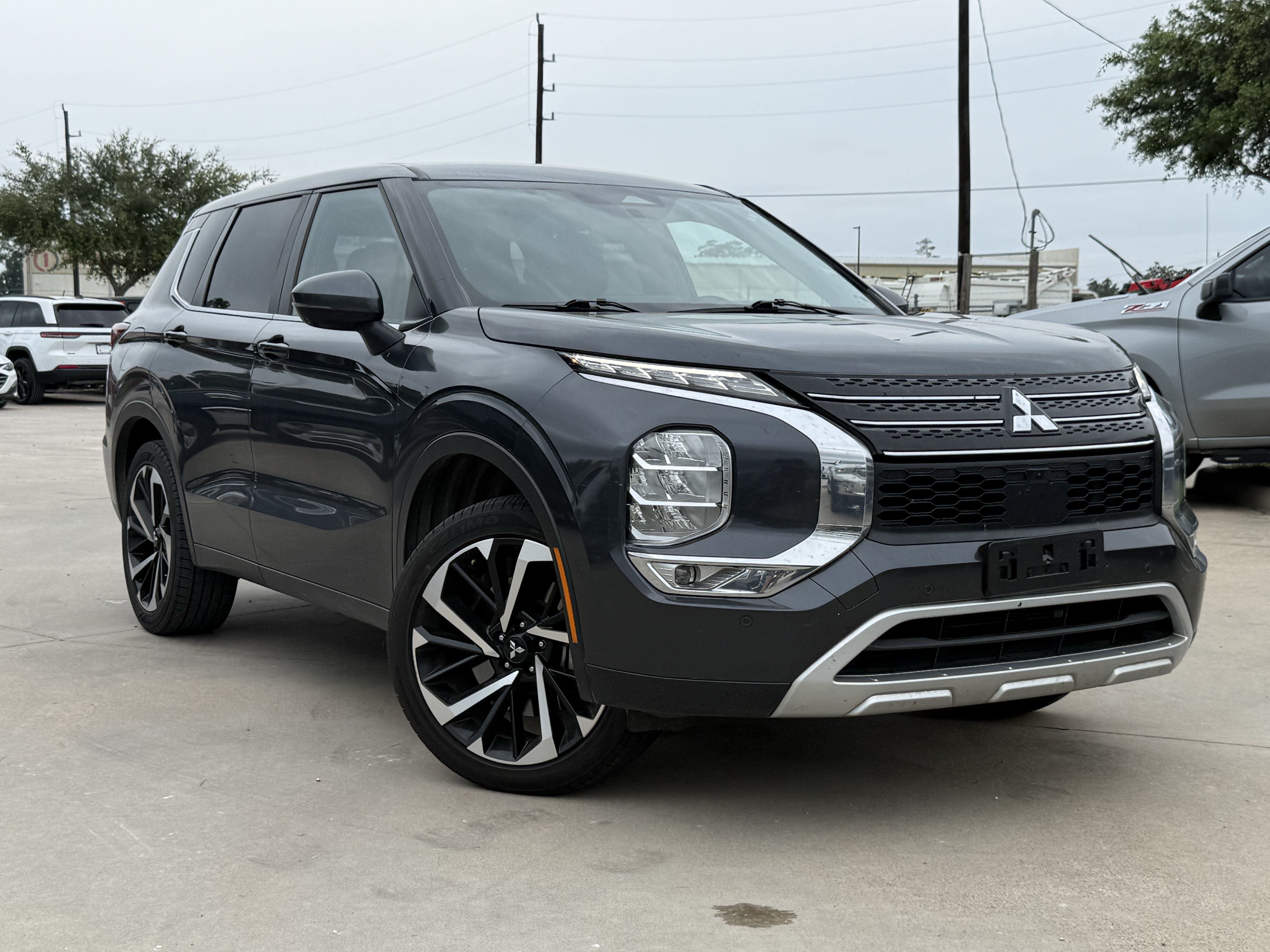mitsubishi outlander 2024 JA4J3VA8XRZ064255 image mitsubishi outlander 2024 JA4J3VA8XRZ064255 image