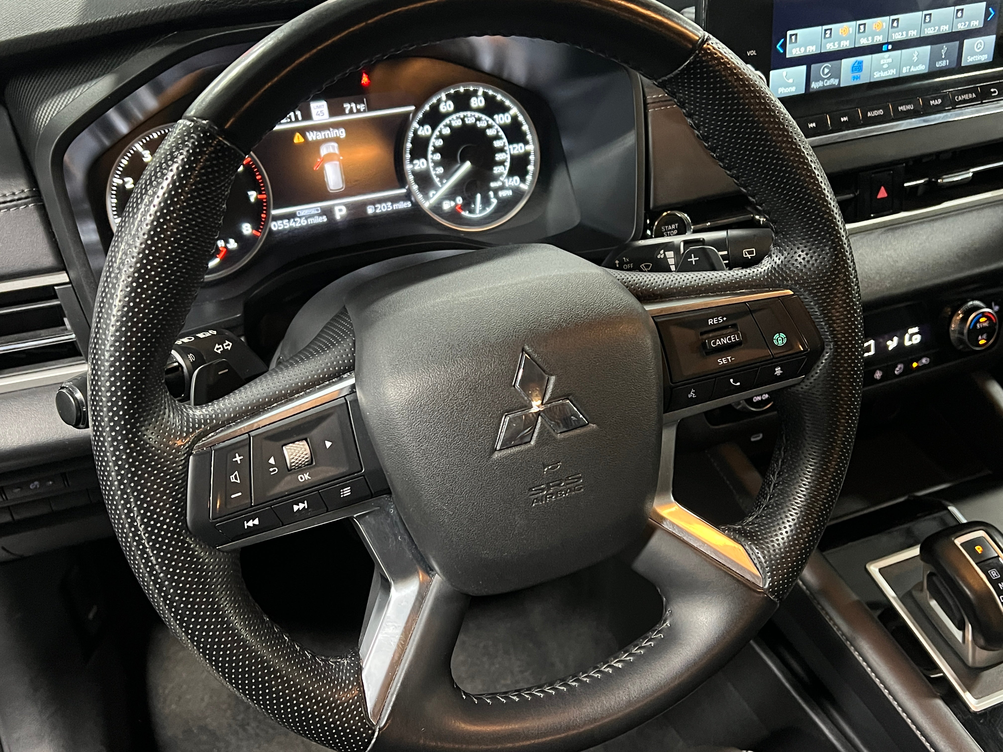 mitsubishi outlander 2024 JA4J3VA80RZ037159 image mitsubishi outlander 2024 JA4J3VA80RZ037159 image