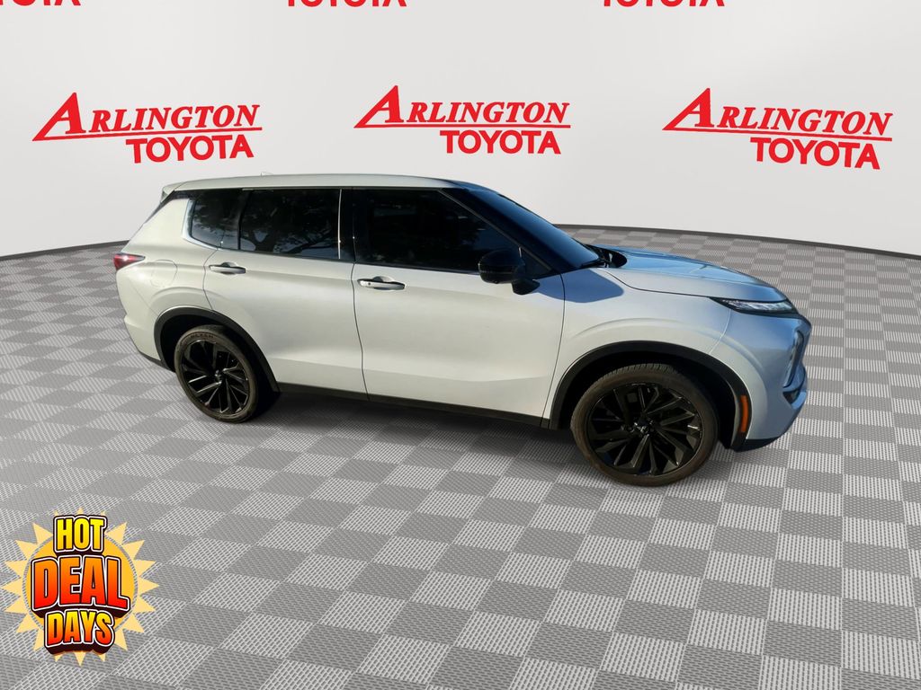 mitsubishi outlander 2024 JA4J3VA80RZ086698 image mitsubishi outlander 2024 JA4J3VA80RZ086698 image