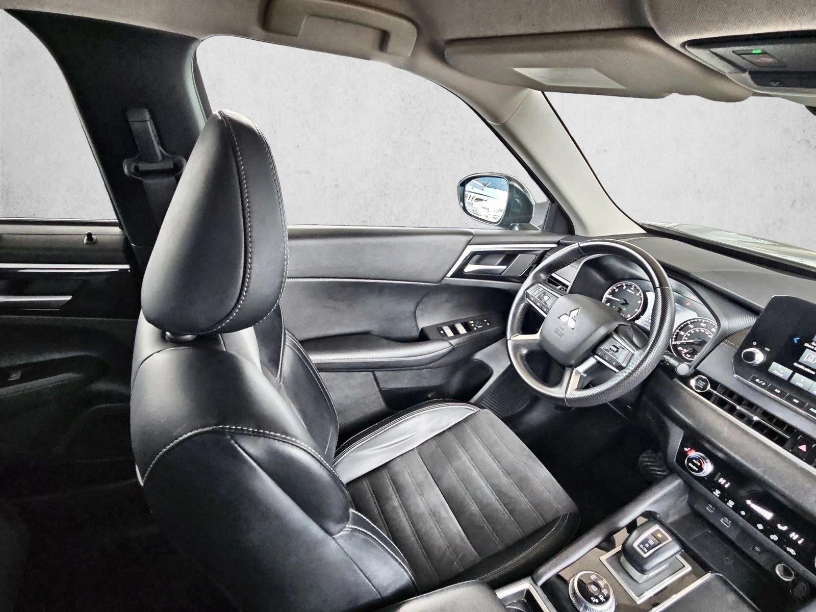 mitsubishi outlander 2024 JA4J3VA82RZ068509 image mitsubishi outlander 2024 JA4J3VA82RZ068509 image