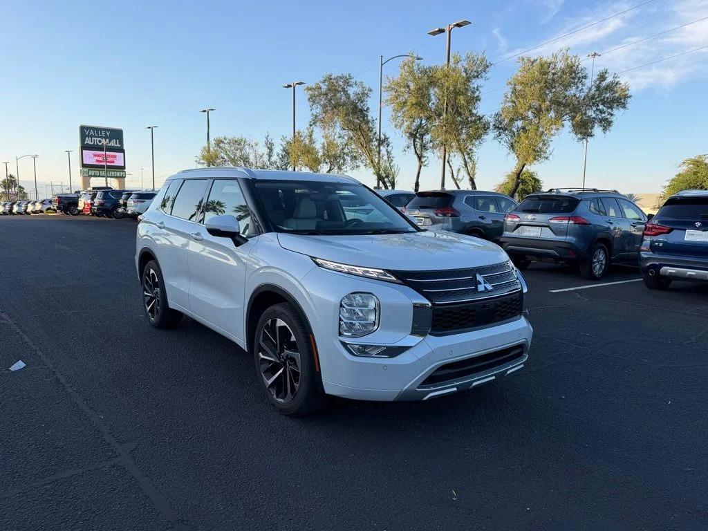 mitsubishi outlander 2024 JA4J3WA86RZ008559 image mitsubishi outlander 2024 JA4J3WA86RZ008559 image