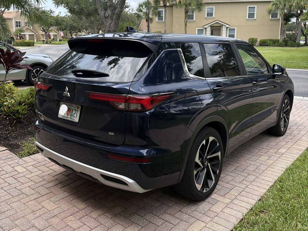 mitsubishi outlander 2024 JA4J3VA86RZ057769 image mitsubishi outlander 2024 JA4J3VA86RZ057769 image