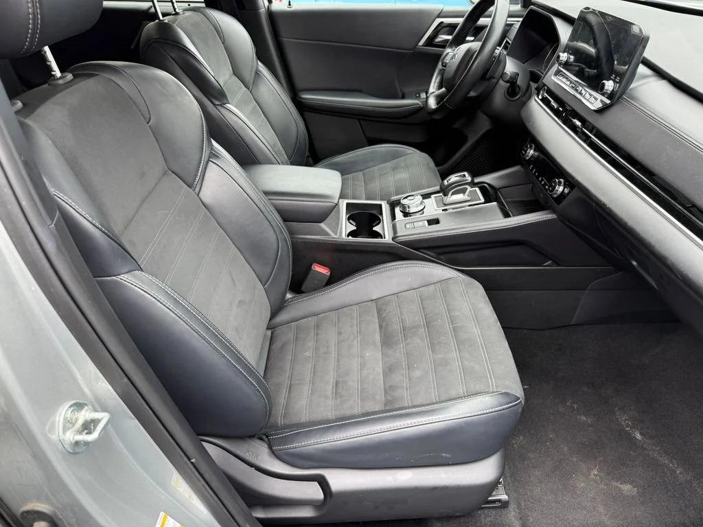mitsubishi outlander 2024 JA4J3VA81RZ069683 image mitsubishi outlander 2024 JA4J3VA81RZ069683 image