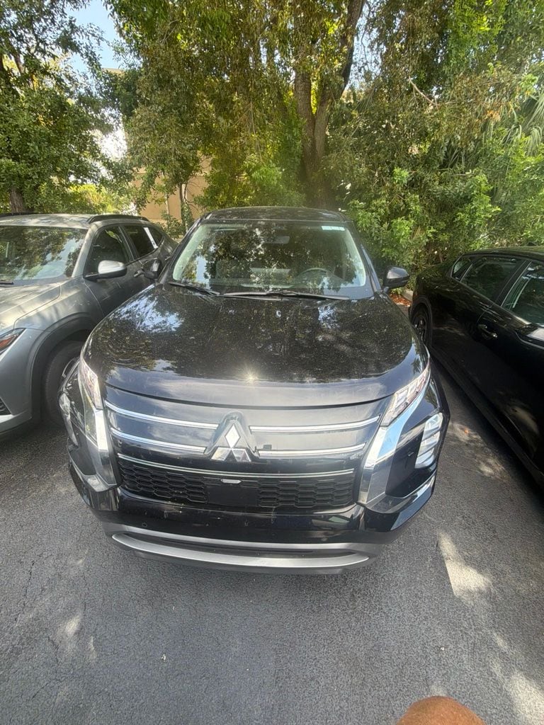 mitsubishi outlander 2025 JA4J4VA86SZ057435 image mitsubishi outlander 2025 JA4J4VA86SZ057435 image