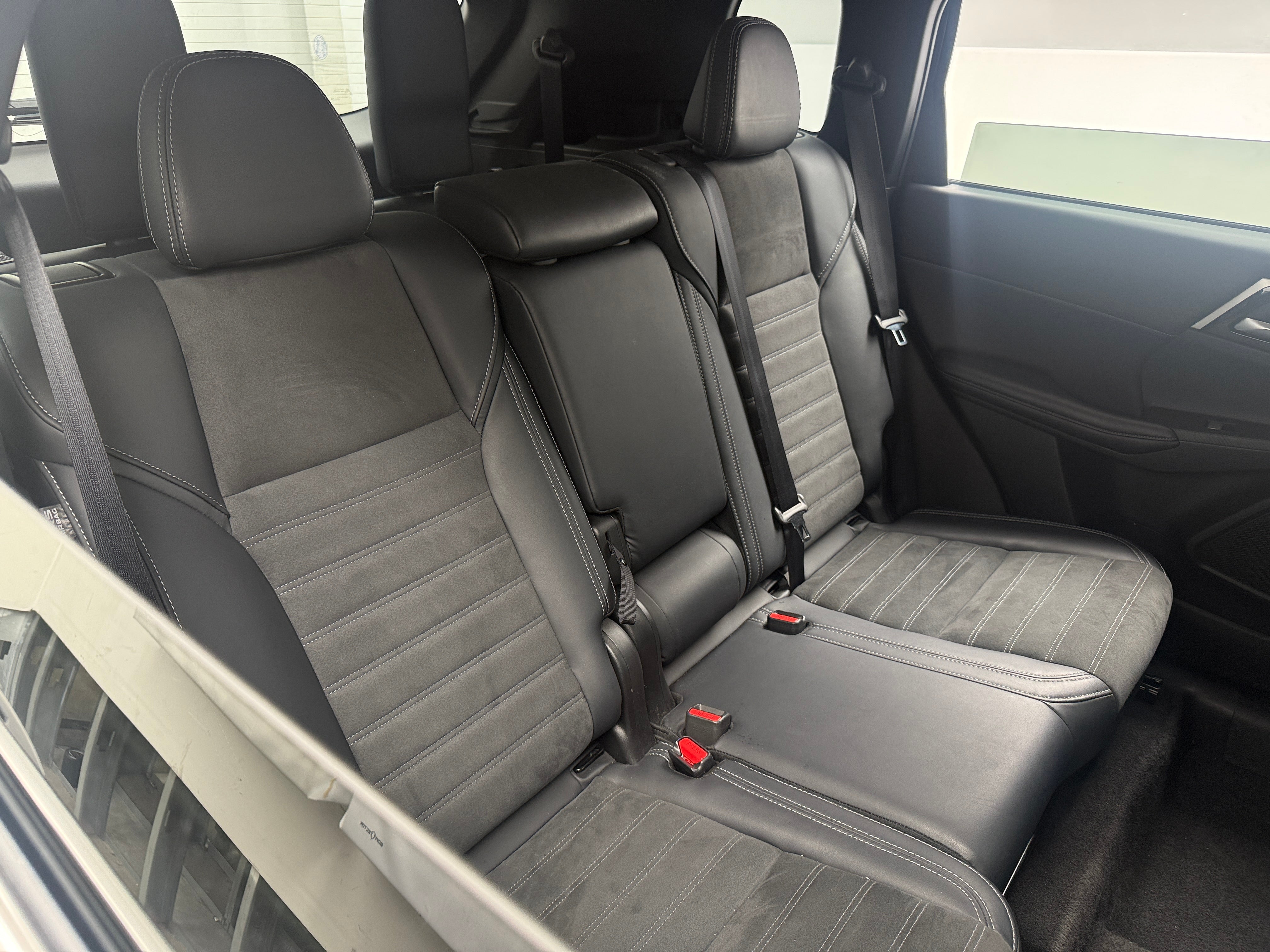 mitsubishi outlander 2025 JA4J3VA83SZ020121 image mitsubishi outlander 2025 JA4J3VA83SZ020121 image