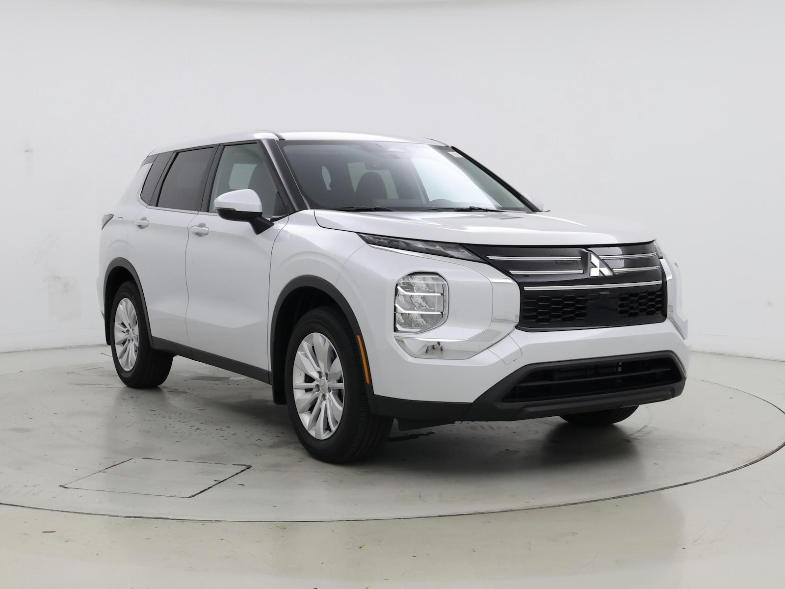 mitsubishi outlander 2025 JA4J3UA82SZ056005 image mitsubishi outlander 2025 JA4J3UA82SZ056005 image