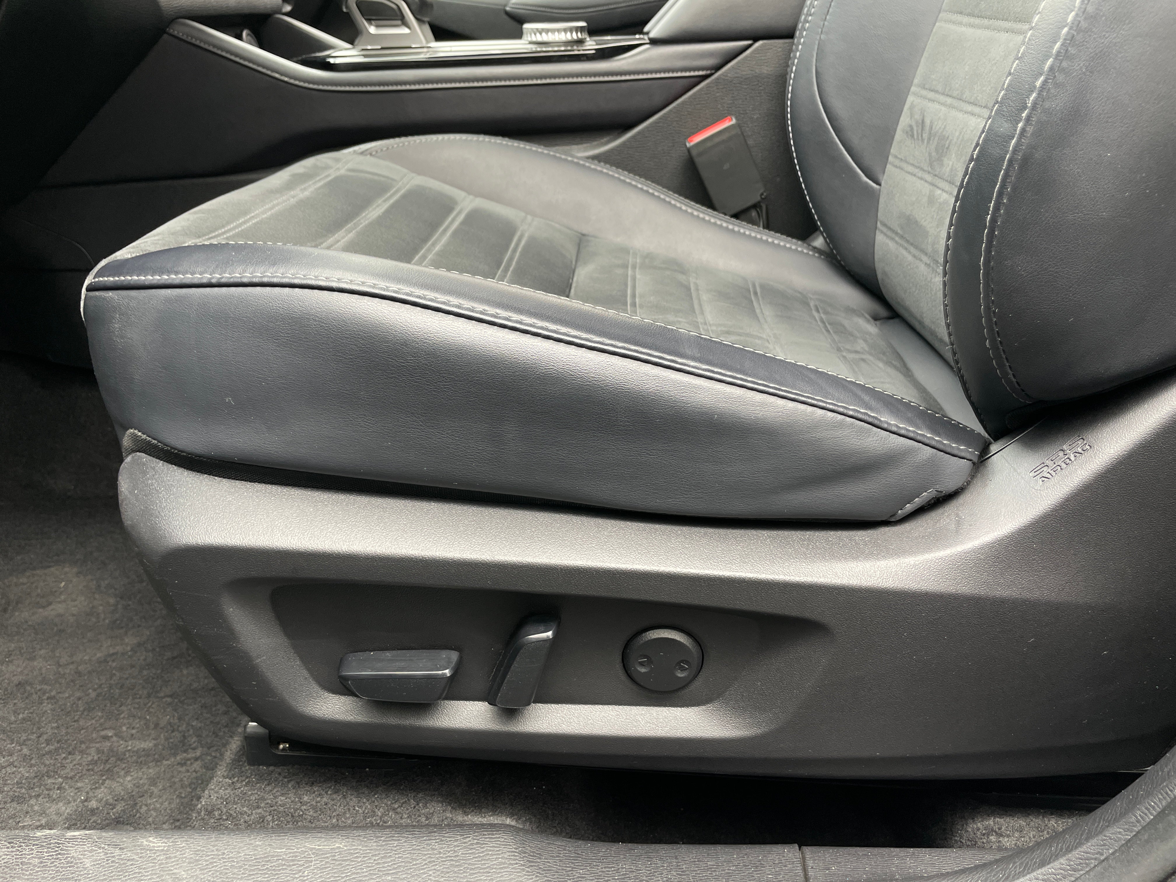 mitsubishi outlander 2025 JA4J4VA80SZ020977 image mitsubishi outlander 2025 JA4J4VA80SZ020977 image