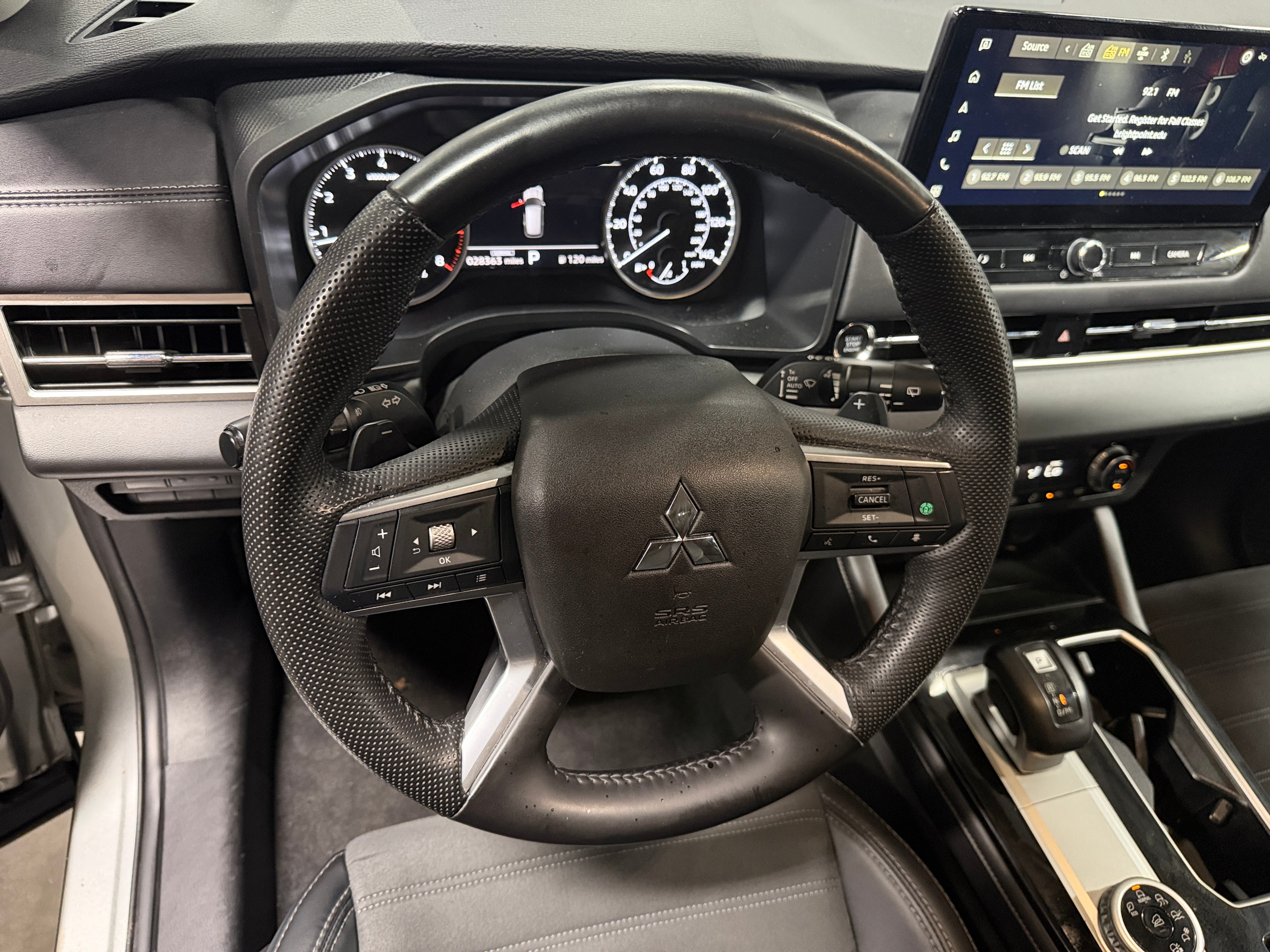 mitsubishi outlander 2025 JA4J4VA82SZ026845 image mitsubishi outlander 2025 JA4J4VA82SZ026845 image