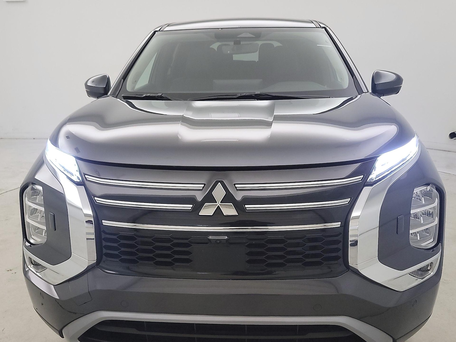 mitsubishi outlander 2025 JA4J4VA82SZ015005 image mitsubishi outlander 2025 JA4J4VA82SZ015005 image