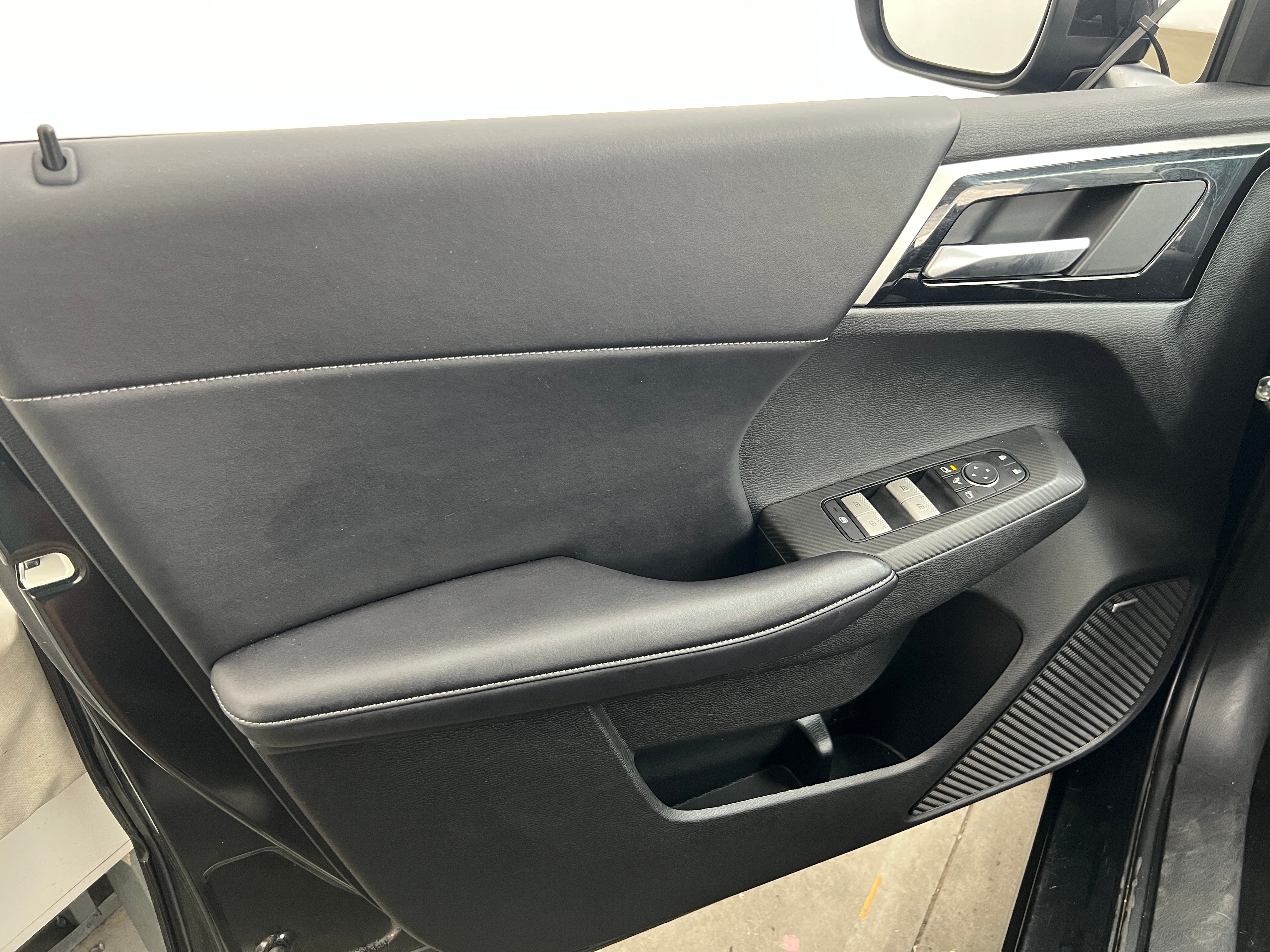 mitsubishi outlander 2025 JA4J3VA83SZ033158 image mitsubishi outlander 2025 JA4J3VA83SZ033158 image