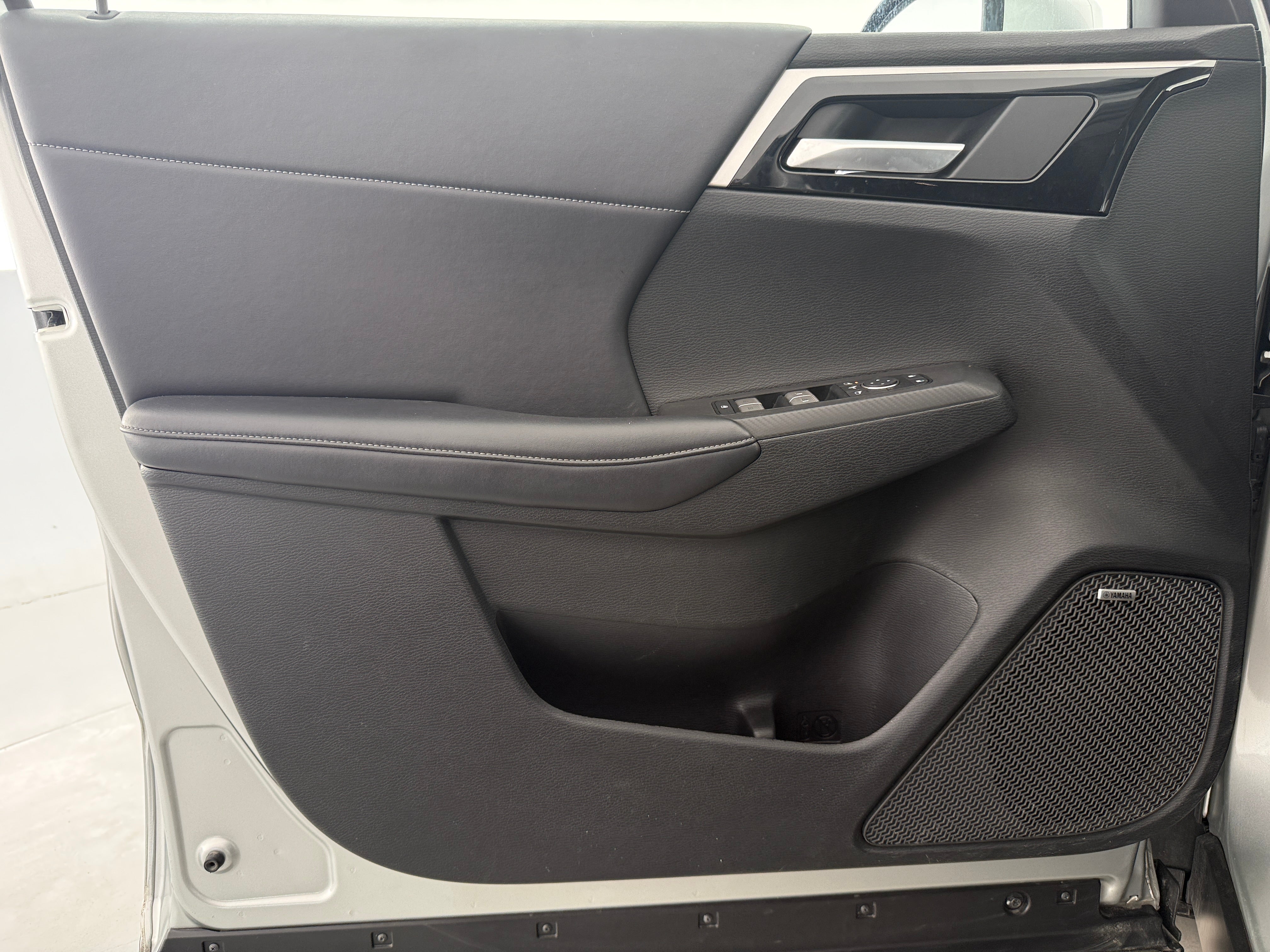 mitsubishi outlander 2025 JA4J4VA86SZ013256 image mitsubishi outlander 2025 JA4J4VA86SZ013256 image