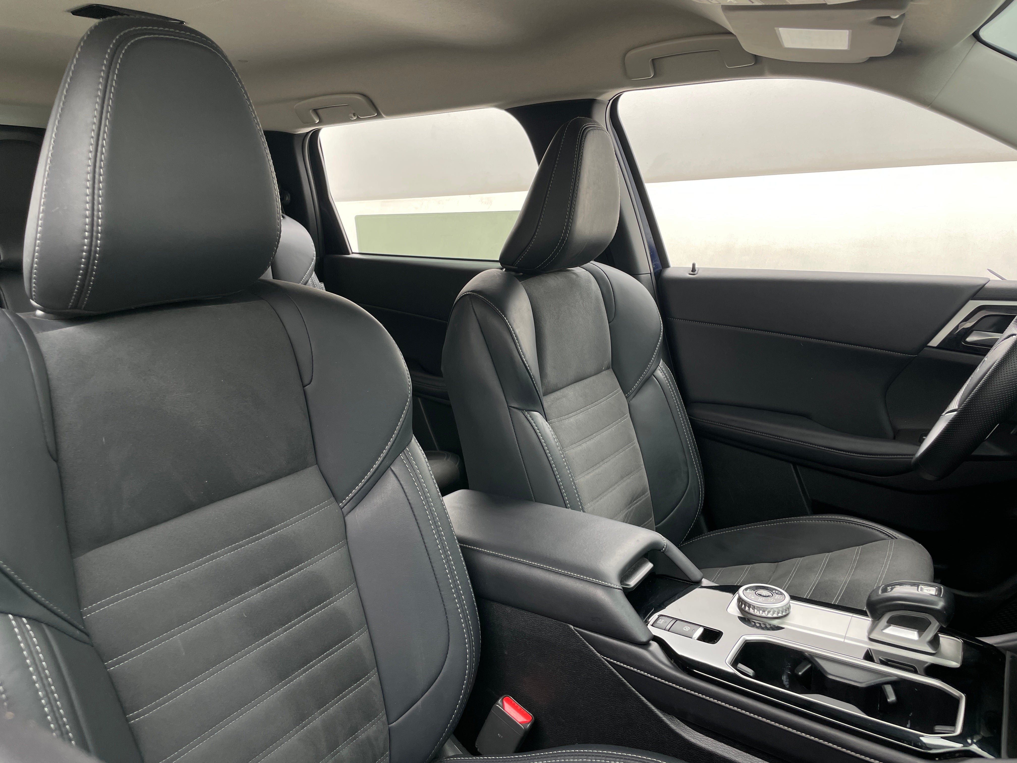 mitsubishi outlander 2025 JA4J4VA84SZ033182 image mitsubishi outlander 2025 JA4J4VA84SZ033182 image