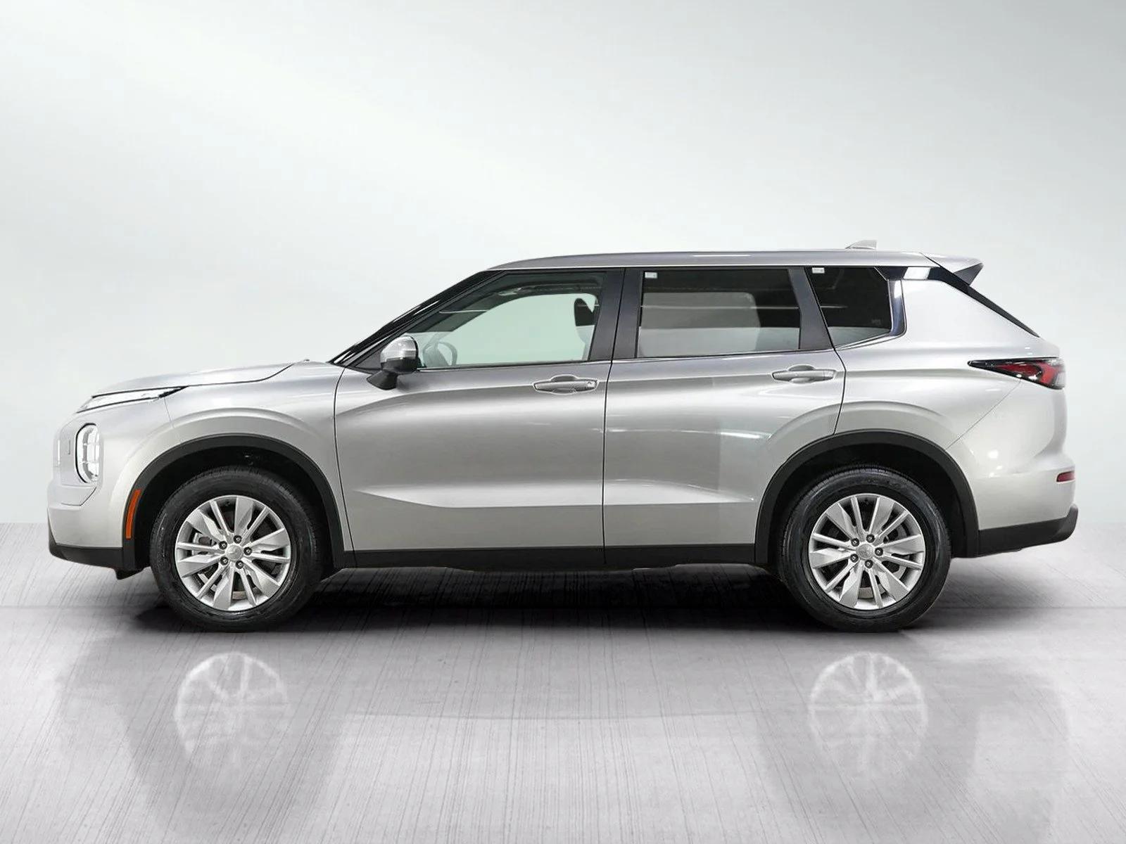mitsubishi outlander 2025 JA4J4UA80SZ020925 image mitsubishi outlander 2025 JA4J4UA80SZ020925 image