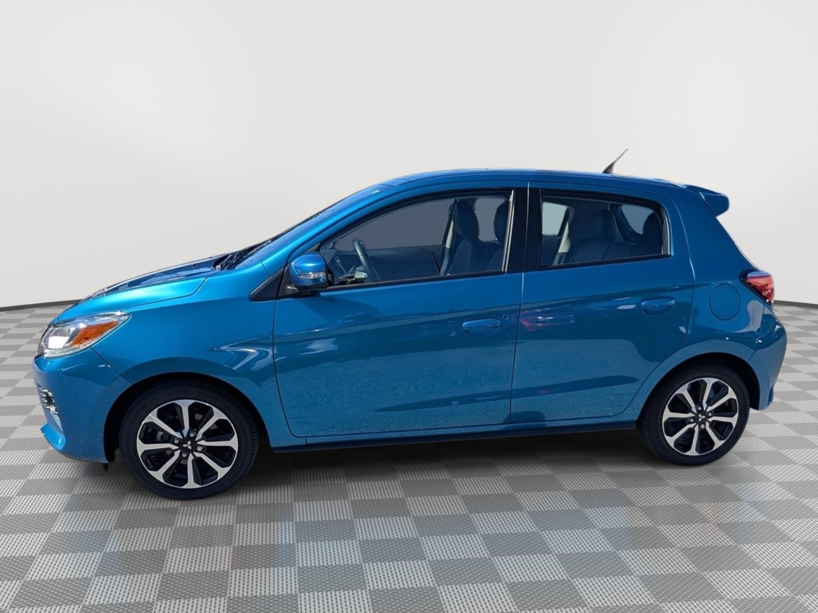 mitsubishi mirage 2024 ML32AWHJXRH001695 image mitsubishi mirage 2024 ML32AWHJXRH001695 image
