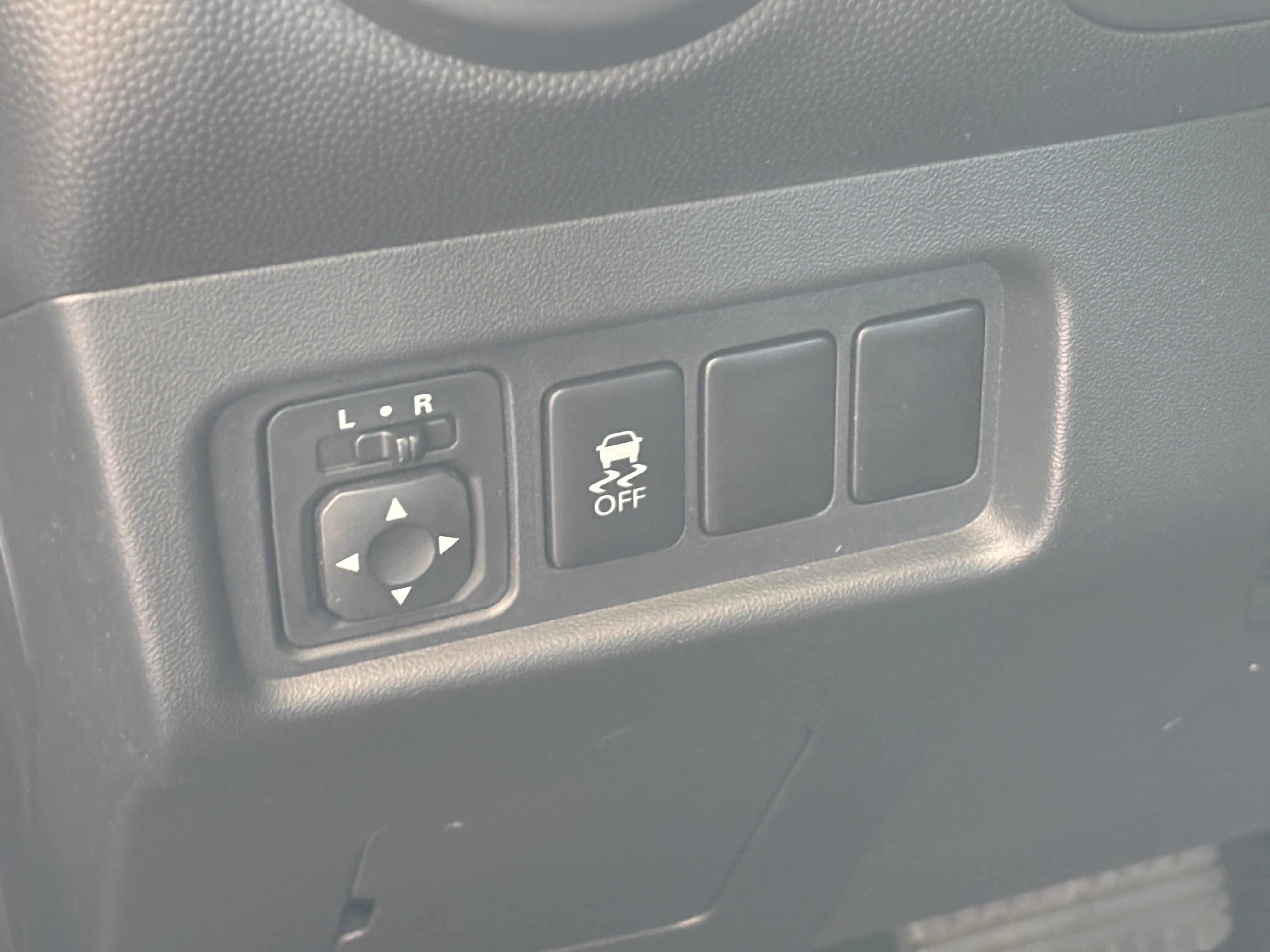 mitsubishi mirage 2020 ML32A3HJ9LH009857 image mitsubishi mirage 2020 ML32A3HJ9LH009857 image