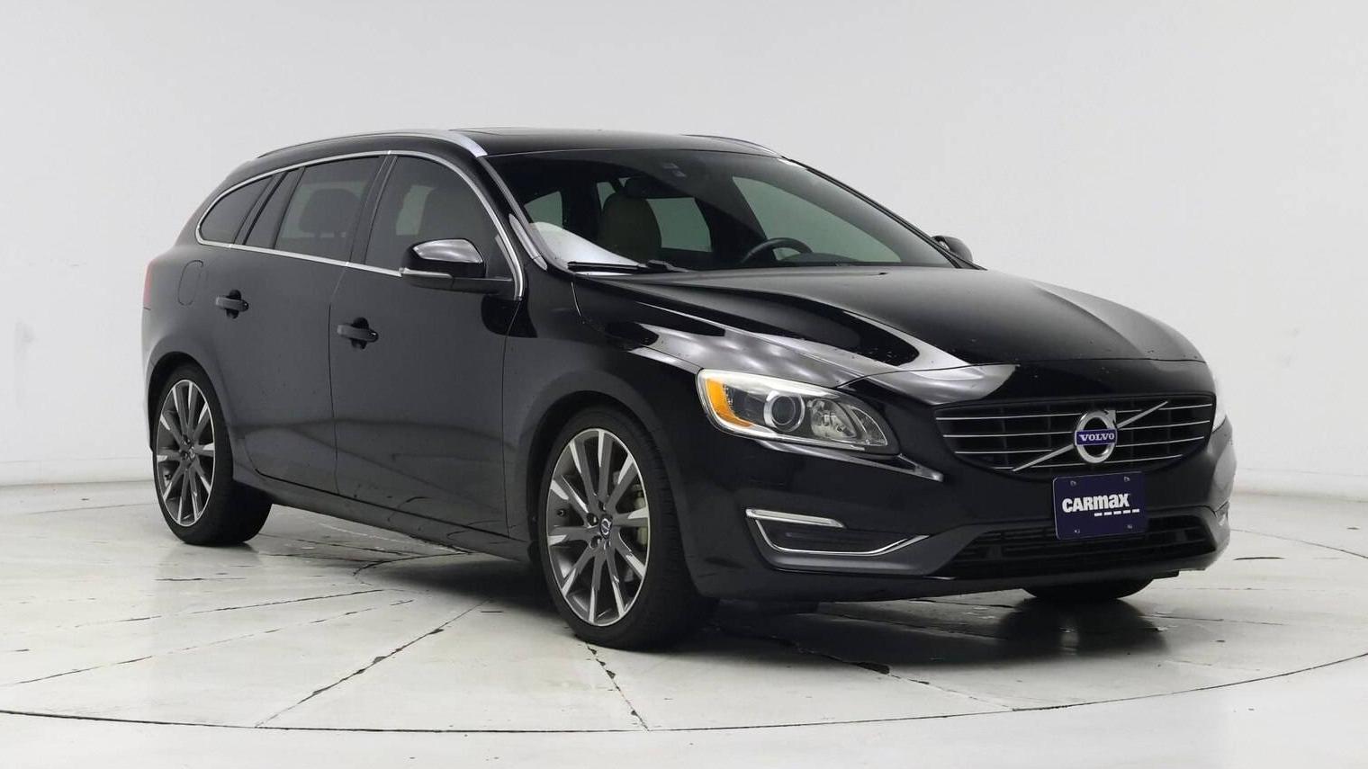 VOLVO V60 2015 YV140MEB9F1191773 image