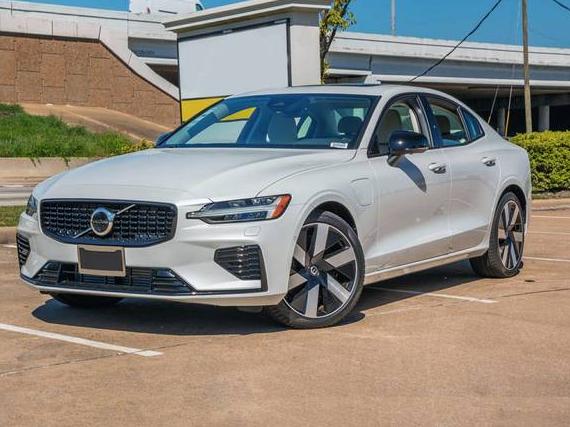 VOLVO S60 2024 7JRH60FL9RG280378 image
