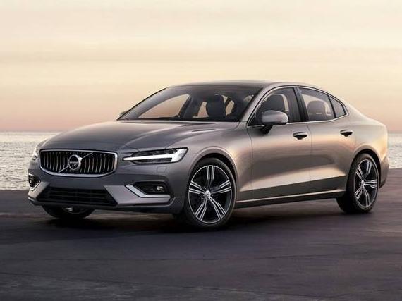 VOLVO S60 2020 7JR102FK2LG066751 image
