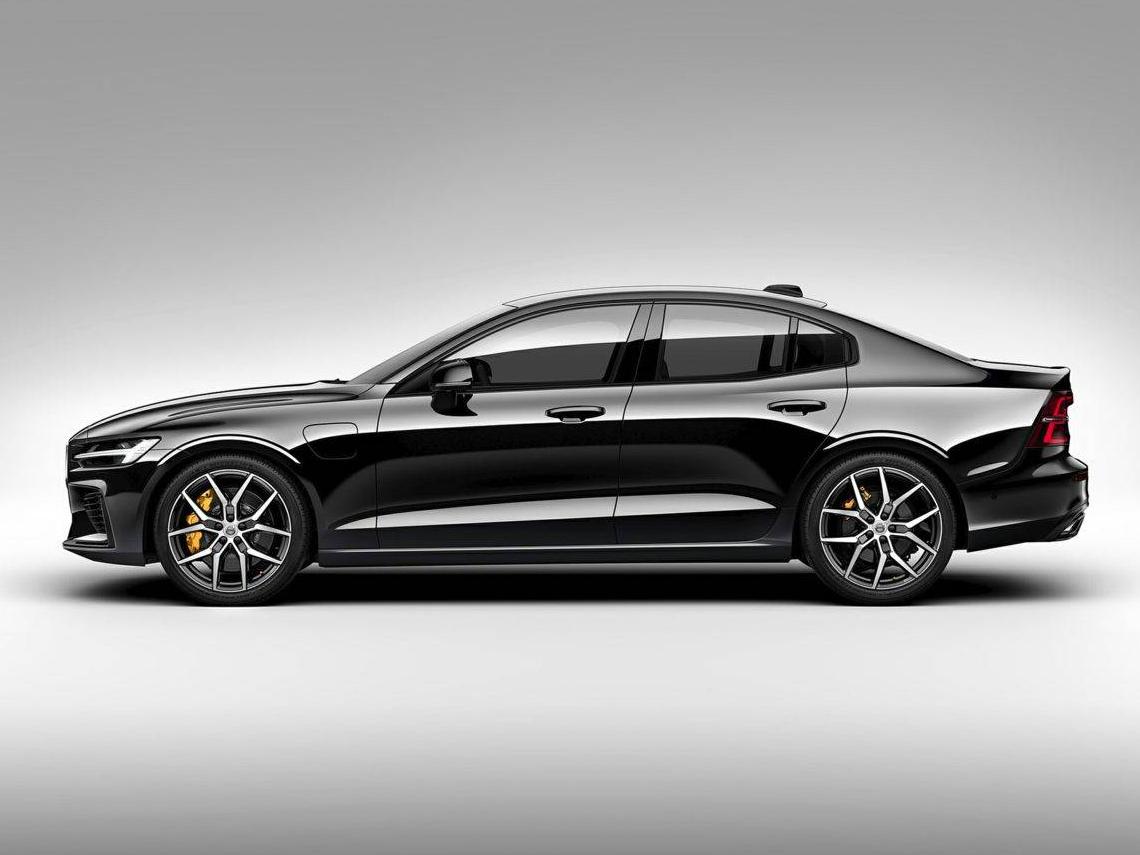 VOLVO S60 2022 7JRBR0FL1NG178029 image