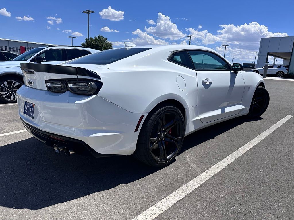 chevrolet camaro 2023 1G1FE1R70P0134768 image chevrolet camaro 2023 1G1FE1R70P0134768 image