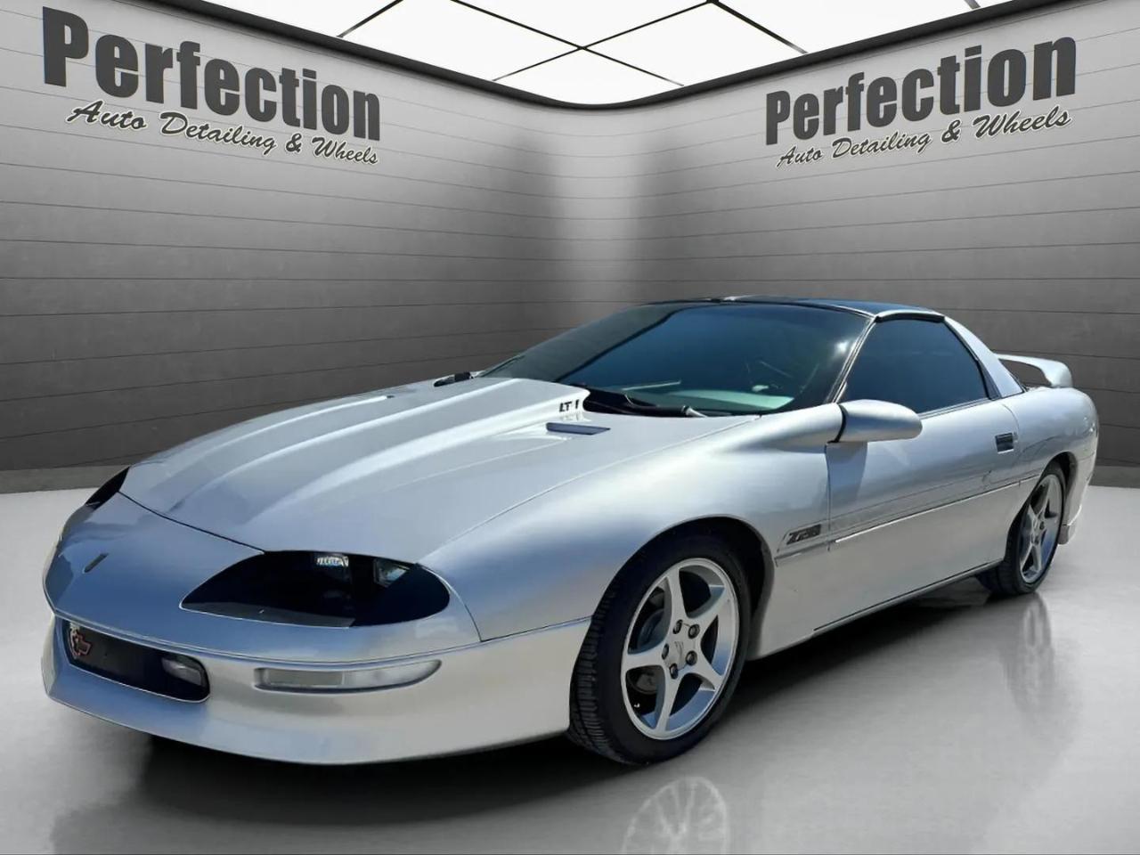 chevrolet camaro 1995 2G1FP22PXS2207081 image chevrolet camaro 1995 2G1FP22PXS2207081 image