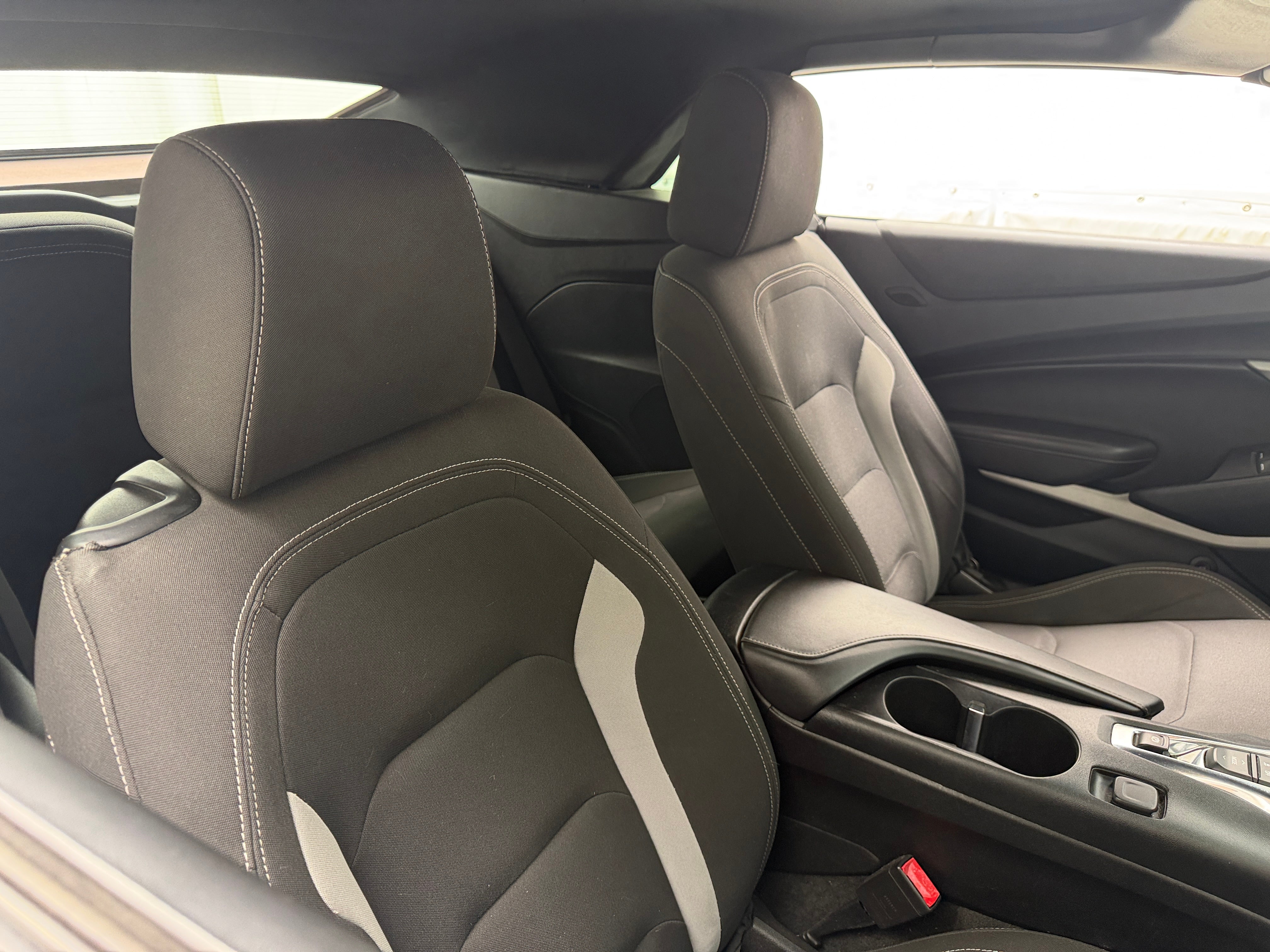 chevrolet camaro 2019 1G1FB3DS3K0124938 image chevrolet camaro 2019 1G1FB3DS3K0124938 image
