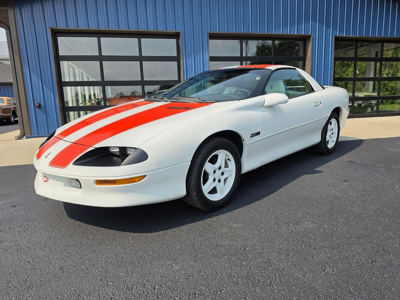chevrolet camaro 1997 2G1FP22P0V2128863 image chevrolet camaro 1997 2G1FP22P0V2128863 image