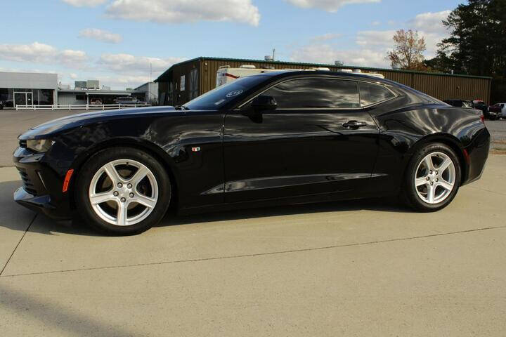 chevrolet camaro 2018 1G1FA1RX7J0101057 image chevrolet camaro 2018 1G1FA1RX7J0101057 image